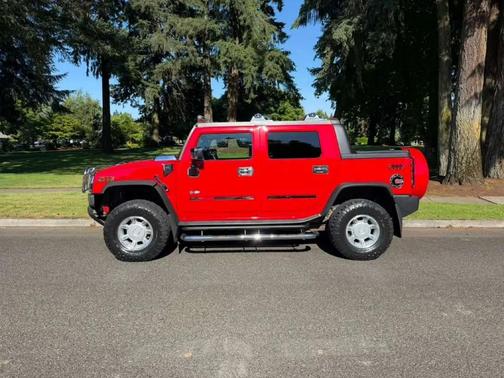 Red 2005 Hummer H2 SUT