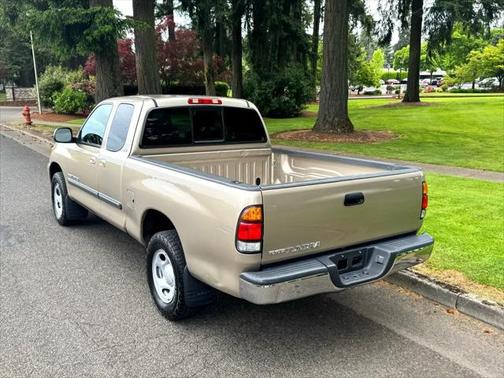 2004 Toyota Tundra SR5