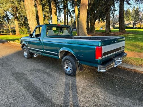 1996 Ford F-150 XLT