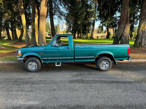 1996 Ford F-150 XLT