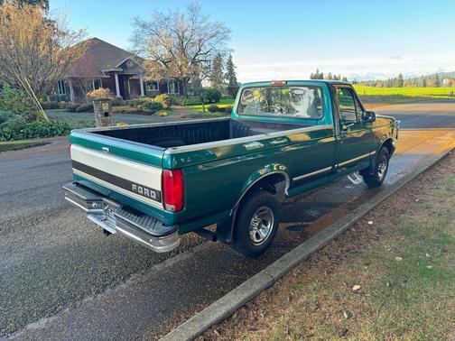 1996 Ford F-150 XLT