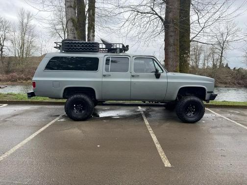 1989 GMC Suburban 1500 4WD