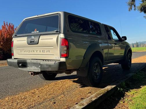 2002 Nissan Frontier XE Desert Runner King Cab