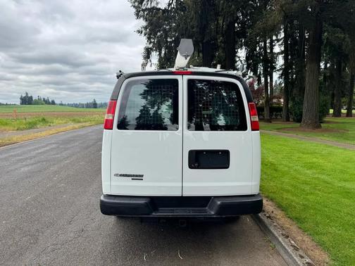 Summit White 2013 Chevrolet Express 2500 Work Van