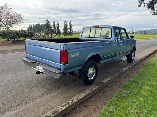 1996 Ford F-250 XLT SuperCab H/D