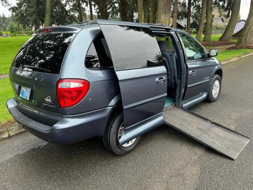 2001 Dodge Grand Caravan Sport