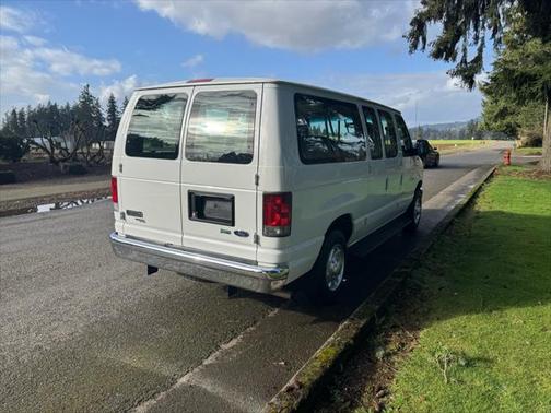 2010 Ford E150 XLT