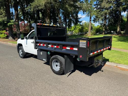 Summit White 2011 Chevrolet Silverado 3500 H/D