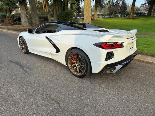 2024 Chevrolet Corvette Stingray w/2LT