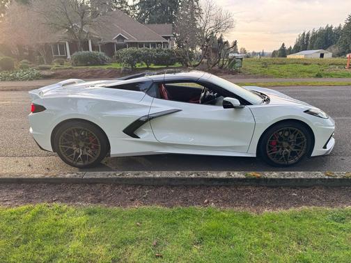 2024 Chevrolet Corvette Stingray w/2LT