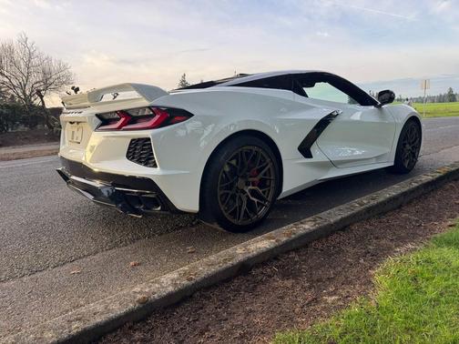 2024 Chevrolet Corvette Stingray w/2LT