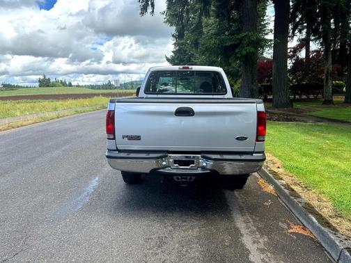 1999 Ford F-250 XLT SuperCab
