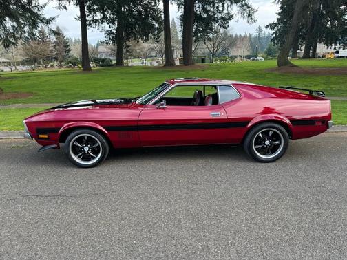 1972 Ford Mustang Base