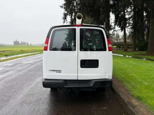 2013 Chevrolet Express 2500 Work Van