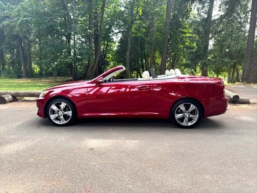 2010 Lexus IS 350C Base