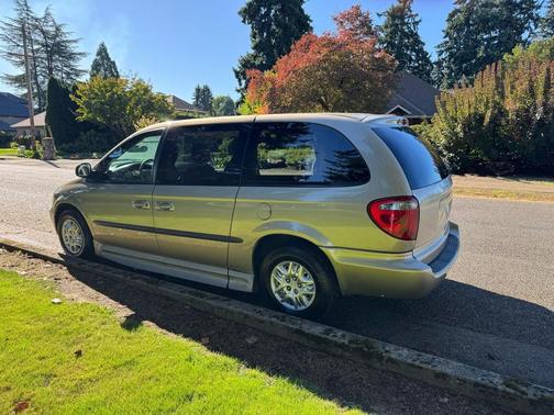 2002 Dodge Caravan Sport