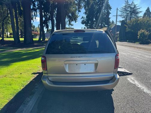 2002 Dodge Caravan Sport