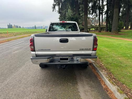 2005 Chevrolet Silverado 2500 LS H/D Extended Cab
