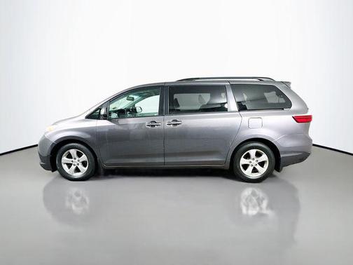 Predawn Gray Mica 2017 Toyota Sienna LE