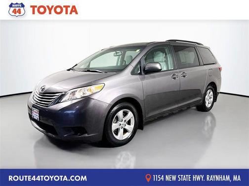 Predawn Gray Mica 2017 Toyota Sienna LE