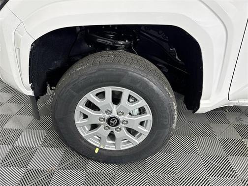 2025 Toyota Tacoma SR