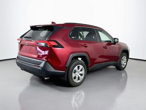 Ruby Flare Pearl 2021 Toyota RAV4 LE