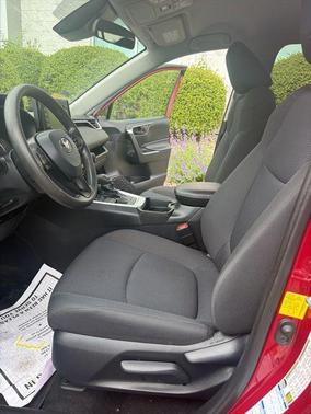 Ruby Flare Pearl 2021 Toyota RAV4 LE