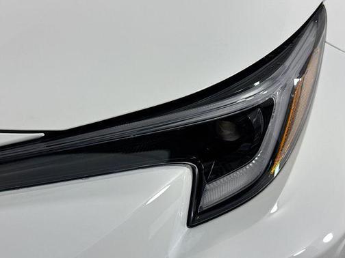 Ice 2025 Toyota GR Corolla Premium