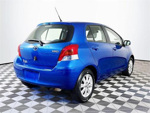 2010 Toyota Yaris Base