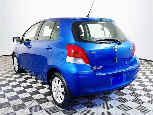 2010 Toyota Yaris Base