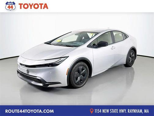 2025 Toyota Prius LE