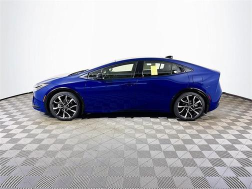 2025 Toyota Prius Plug-In Hybrid XSE