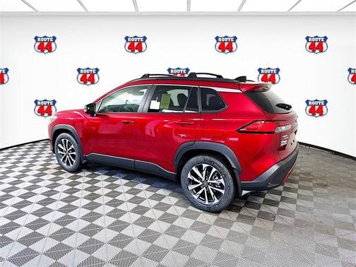 2025 Toyota Corolla Cross XLE