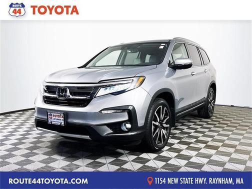 2020 Honda Pilot Touring 8-Passenger