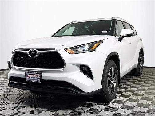 2026 Toyota Highlander XLE
