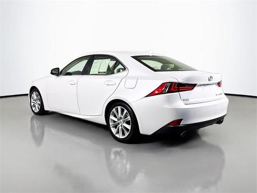 2016 Lexus IS 300 Base