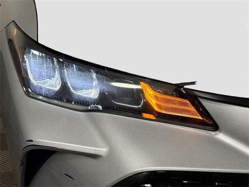 2022 Toyota Avalon Hybrid XSE