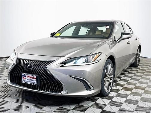 2019 Lexus ES 350 Base