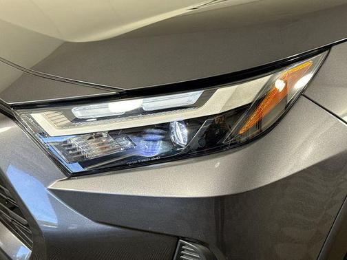 Magnetic Gray Metallic 2025 Toyota RAV4 XLE
