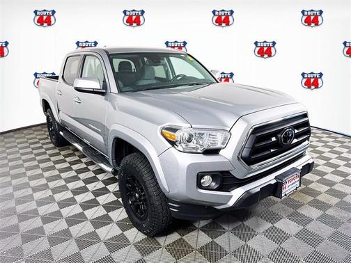 2022 Toyota Tacoma SR5