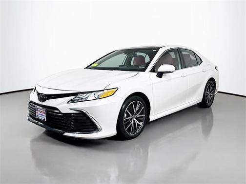 2024 Toyota Camry XLE