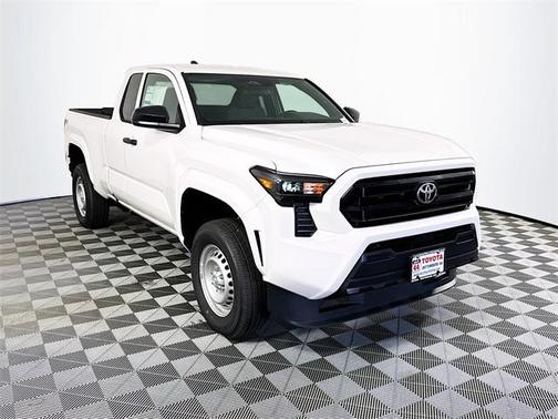 2025 Toyota Tacoma SR