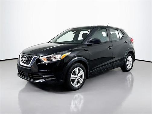 2020 Nissan Kicks S