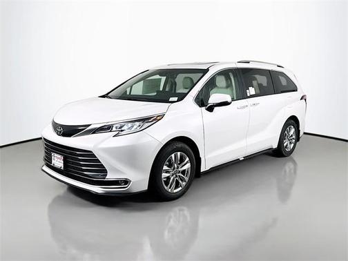2026 Toyota Sienna Limited