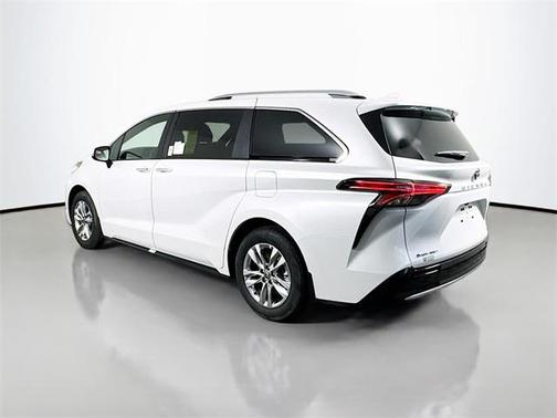 2026 Toyota Sienna Limited