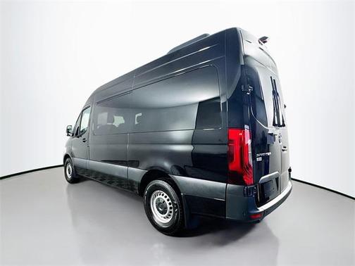2023 Mercedes-Benz Sprinter 2500 Standard Roof