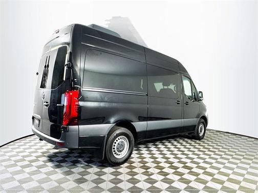 2023 Mercedes-Benz Sprinter 2500 Standard Roof