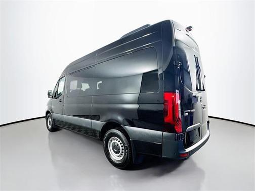 2023 Mercedes-Benz Sprinter 2500 Standard Roof