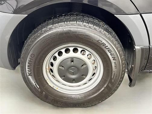 2023 Mercedes-Benz Sprinter 2500 Standard Roof