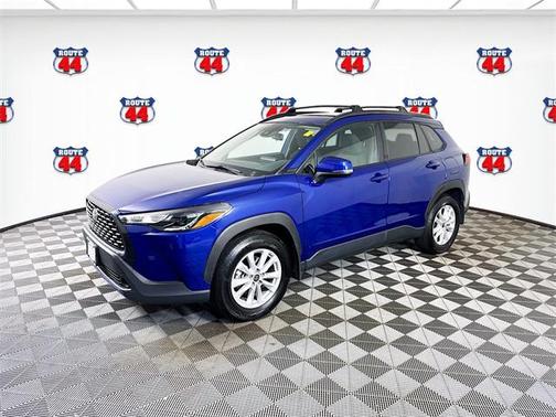 2022 Toyota Corolla Cross LE